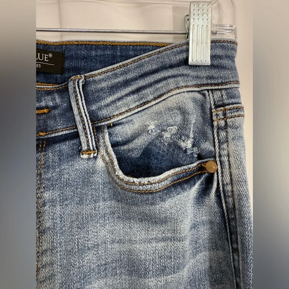 Judy Blue “Dad” High Rise Cell Phone Pocket Jeans With Distressed Spots Size 3 - Picture 8 of 16